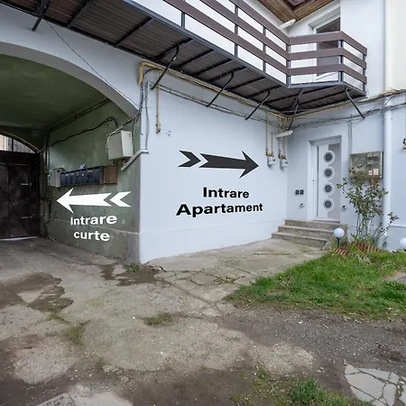 Middle Penthouse Apartment Brasov Exterior photo